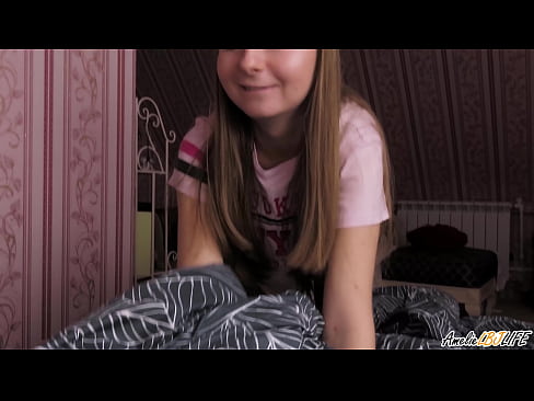 ❤️ Блонді глибоко відсмоктує свого BFF і отримує сперму в рот Порно у нас uk.nudexxx.ru ❌️❤